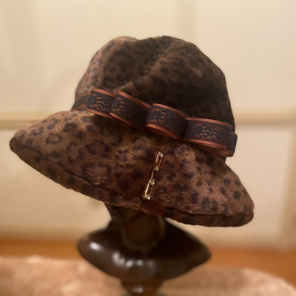 Vintage Ladies Hat